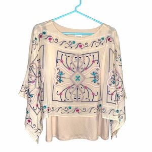 Chicos Gorgeous embroidered boho layered top Sm O